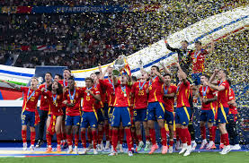 大潮中開闢 大潮中開闢